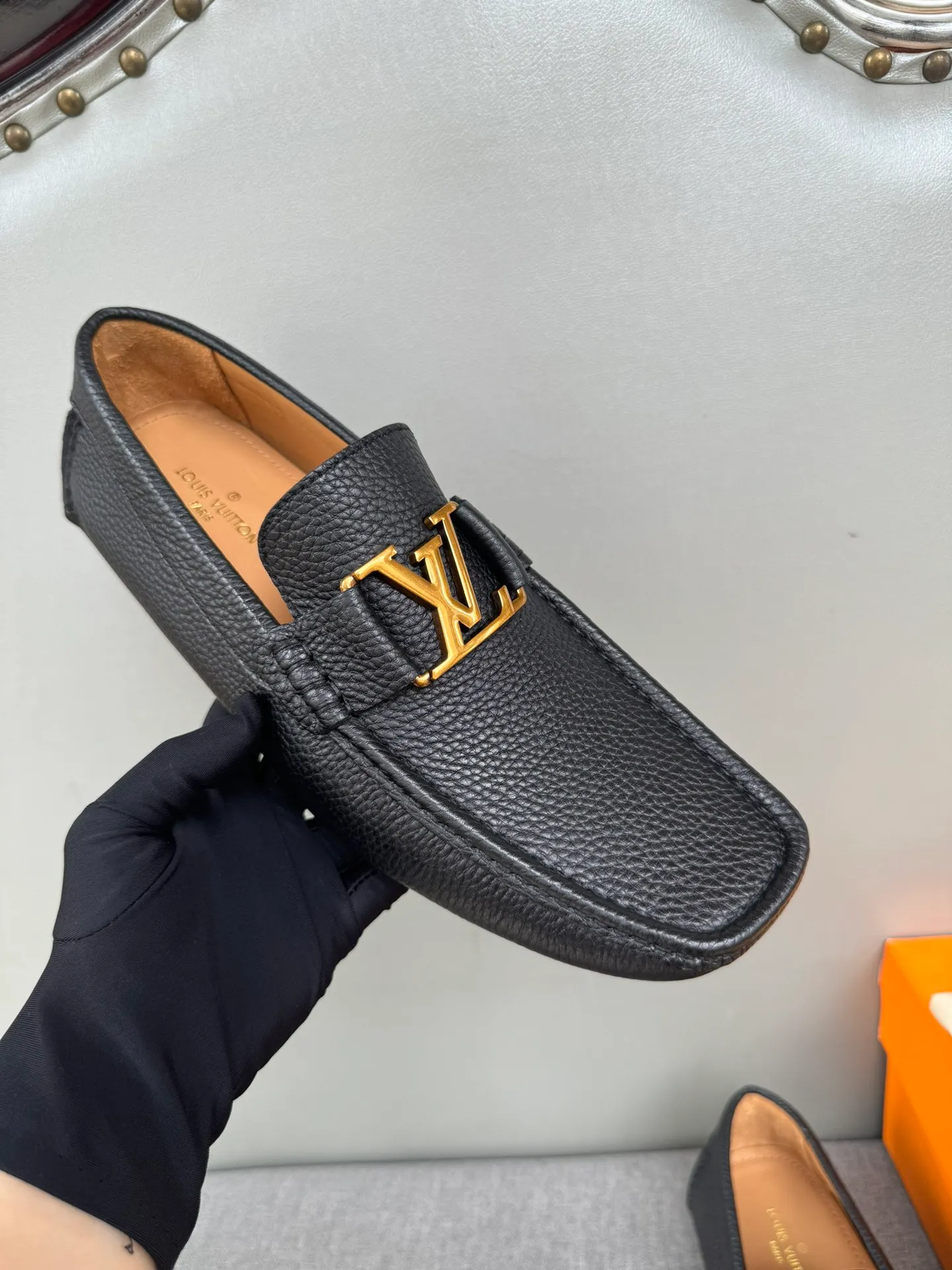 Batch 740💰[strong][strong][strong] Original order quality, new models at the counter, LV Louis Vuitton counter new models, handmade men's driving shoes, bean shoes, slip-on shoes, lazy shoes, exquisite hand-stitching, workmanship details comparable to the counters, Italian imported pebbled cowhide, water-dyed cowhide lining, sweat-absorbent and deodorant, black, 39-44 in large quantities in stock (38, 45 custom-made)